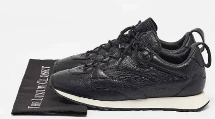 Armani Pre-owned Leather sneakers Black Heren