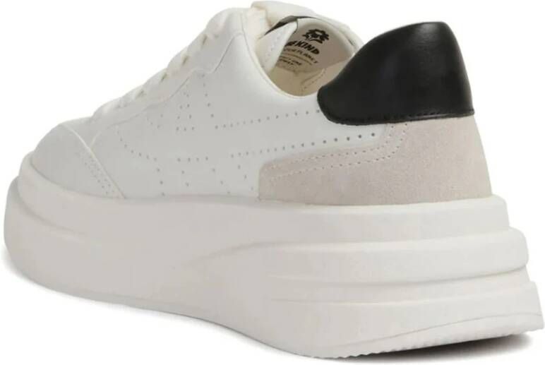 Ash Witte Leren Sneakers met Geperforeerd Ontwerp White Dames