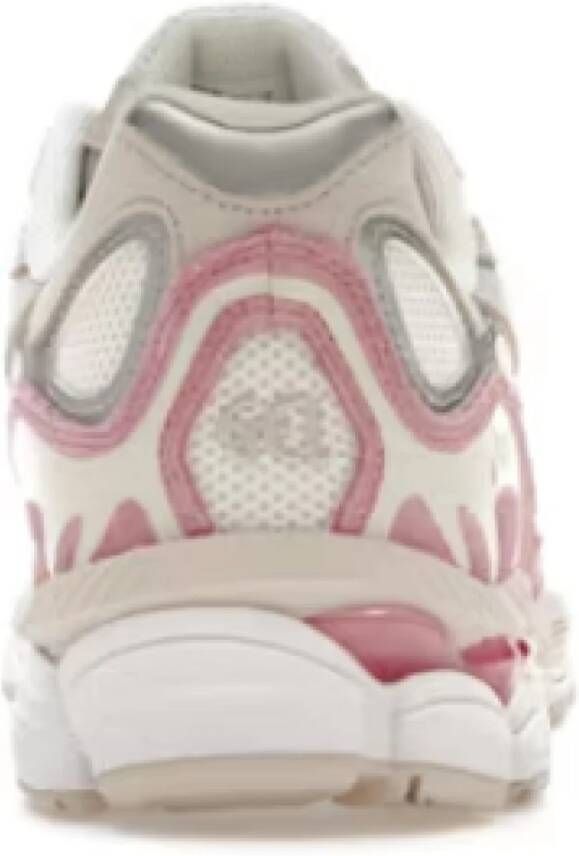 ASICS Sneakers in Cream Mineral Beige Pink White Dames