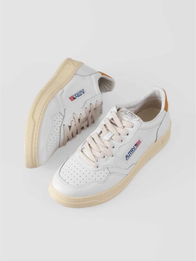 Autry Beige en Witte Leren Sneakers White Heren