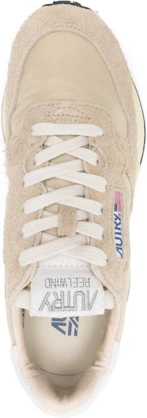 Autry Beige Sneakers met leren voering Beige Dames