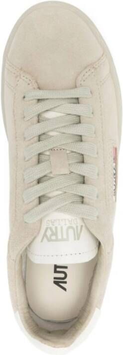 Autry Beige Suède Lage Sneakers Dallas Stijl Beige Dames