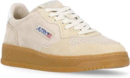 Autry Beige Suède Leren Sneakers voor Vrouw Beige Dames