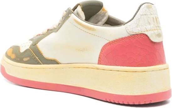 Autry Beige Veterschoenen met Logo Patch Multicolor Dames