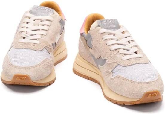 Autry Beige Veterschoenen met Paneeldesign Multicolor Dames