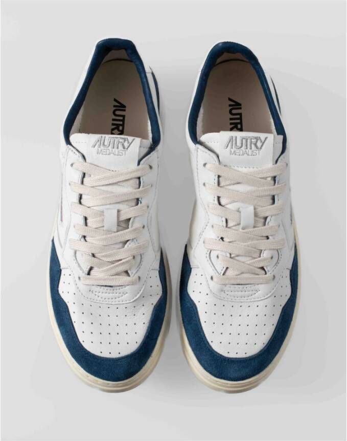 Autry Blauw en Wit Medalist Low Sneakers White Heren