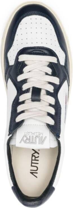 Autry Blauwe Sneakers Paneelontwerp Blue Dames