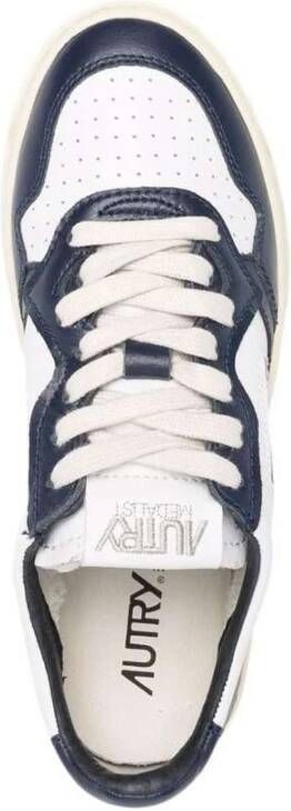 Autry Blauw Wit Leren Panel Sneakers Multicolor Dames