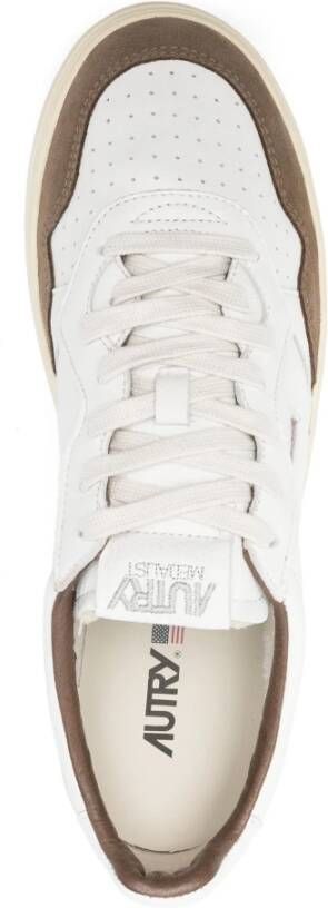 Autry Bruine Sneakers met Multi-layer Inzetstukken Brown Heren