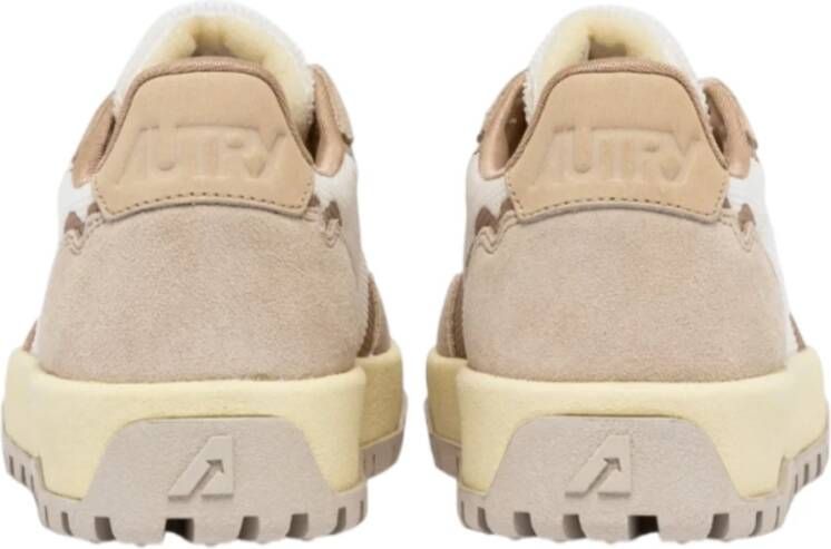 Autry Casual Sneakers Ak03 Beige Dames