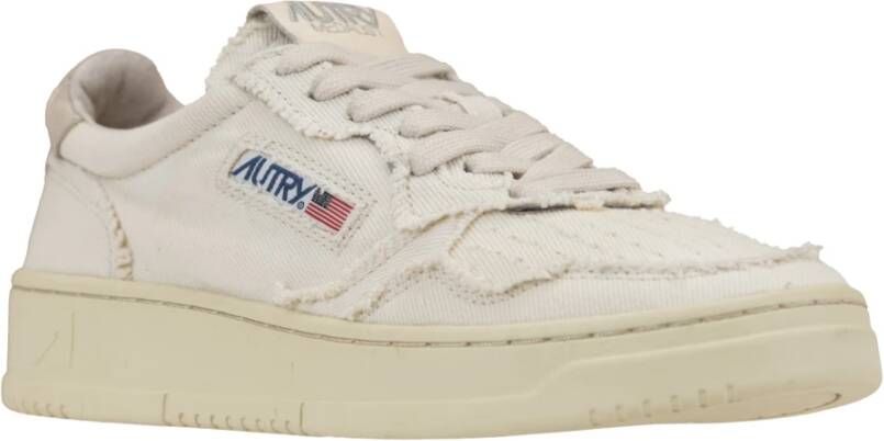 Autry Dames Veterschoenen Beige Dames