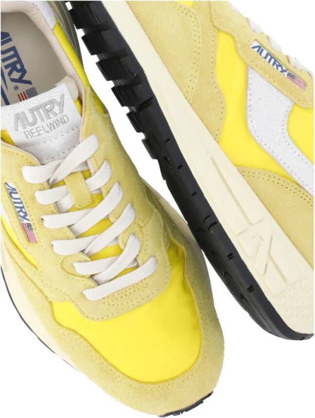 Autry Gele Leren Sneakers voor Vrouwen Yellow Dames