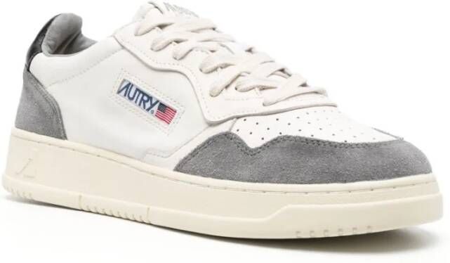 Autry Grijze Sneakers met Gebarsten Leder Grijs Heren