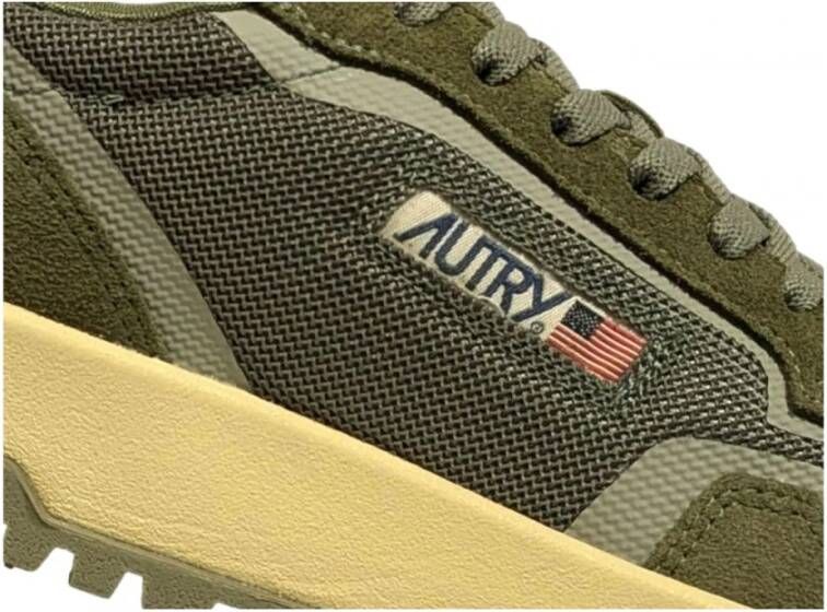 Autry Groene canvas golfsneakers revolutioneren stedelijke stijl Green Heren