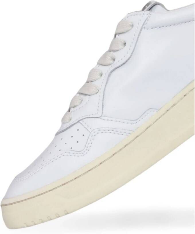 Autry Groene leren tab-schoenen White Heren