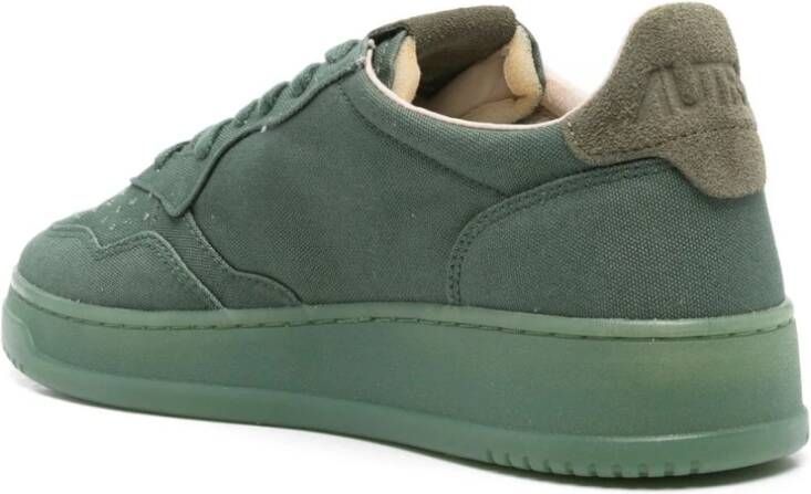 Autry Groene Veterschoenen met Geperforeerde Neus Green Heren