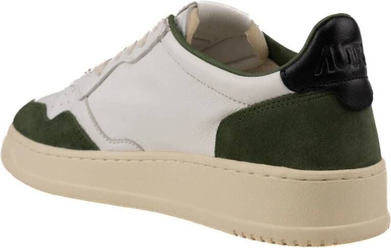 Autry Zwarte Suède Medalist Lage Sneakers Green Heren