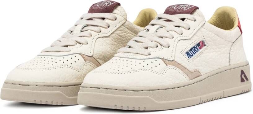 Autry Klassieke Witte Sportieve Platte Schoenen White Heren