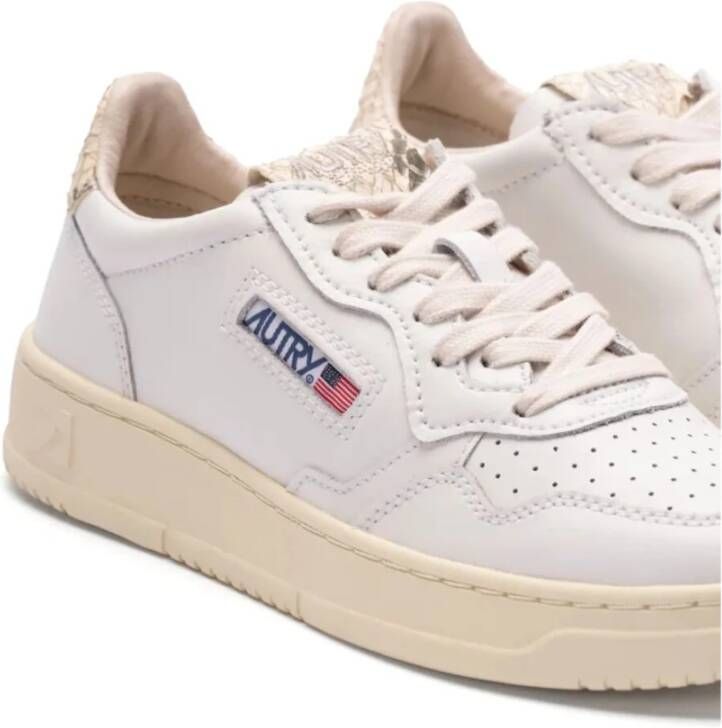 Autry Lage Damesneakers Medalist Stijl White Dames