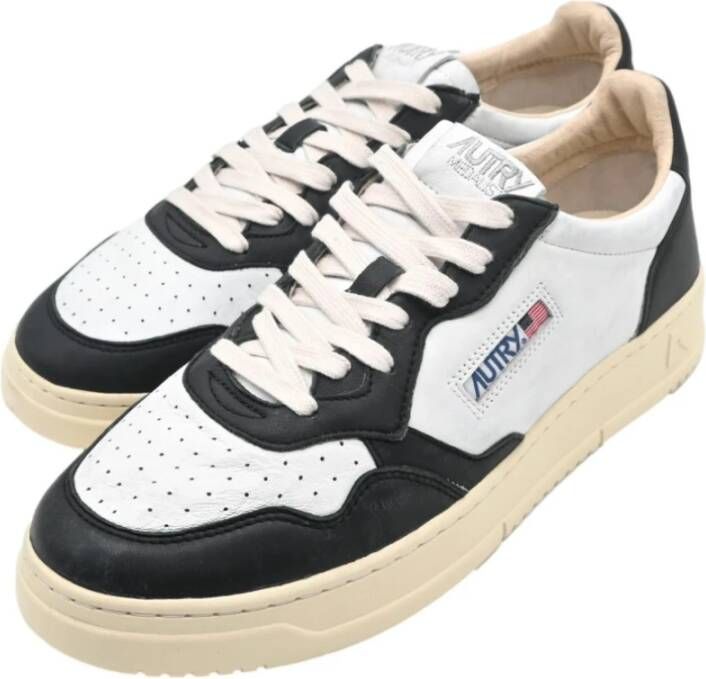 Autry Lage Goat Sneakers in Wit Zwart White Heren