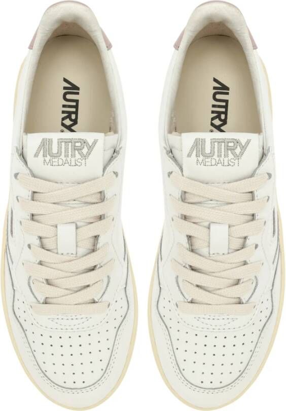 Autry Lage Leren Platform Schoenen White Dames