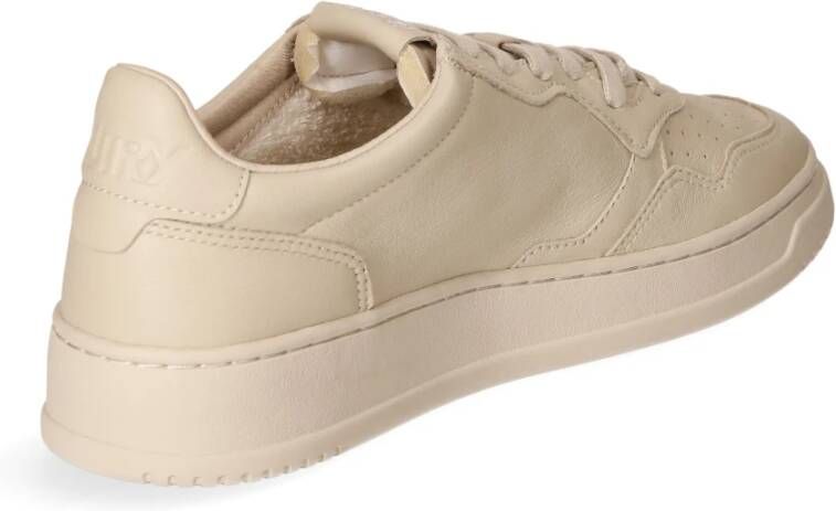 Autry Lage Leren Sneaker met Gestikte Meerlagige Inzetstukken Beige Heren