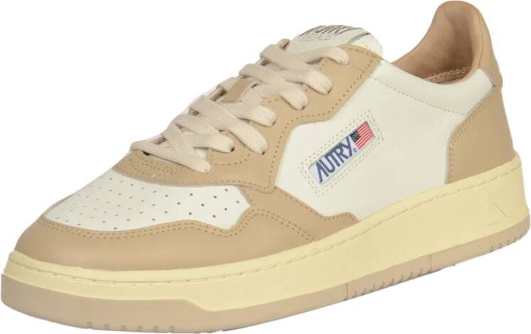 Autry Lage Medalist Sneakers voor Vrouwen Beige Dames