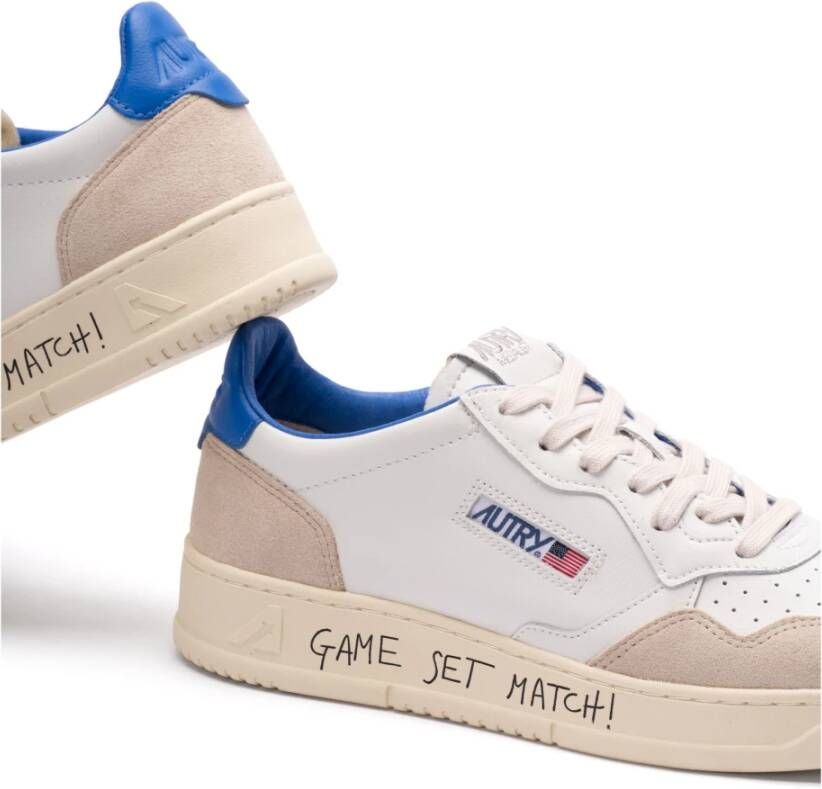 Autry Lage Medalist Sneakers Wit Blauw Suède White Heren