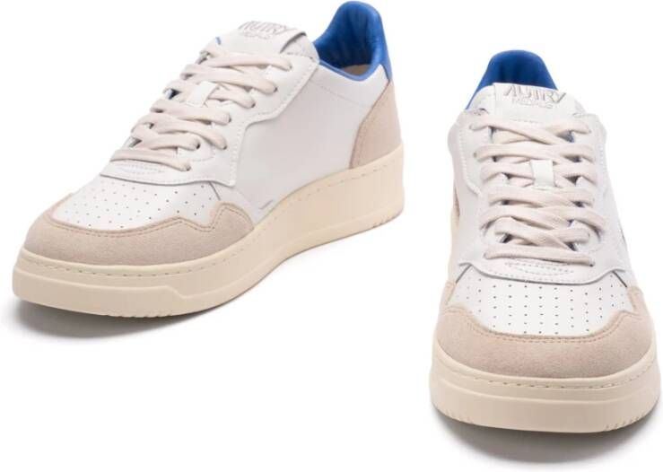 Autry Lage Medalist Sneakers Wit Blauw Suède White Heren