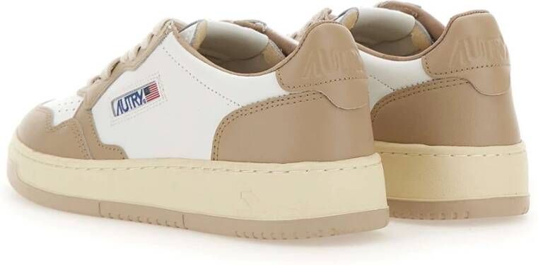 Autry Lage Sneakers voor Vrouwen Beige Dames