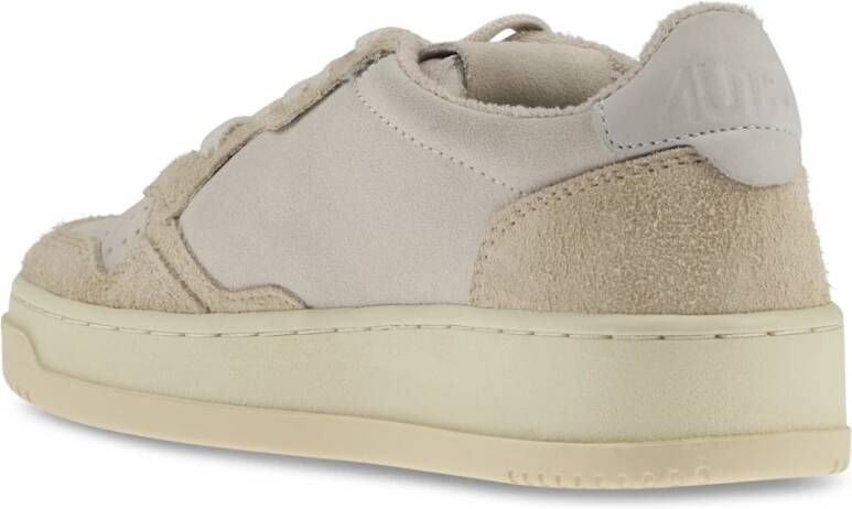 Autry Lage Sneakers voor Vrouwen Beige Dames