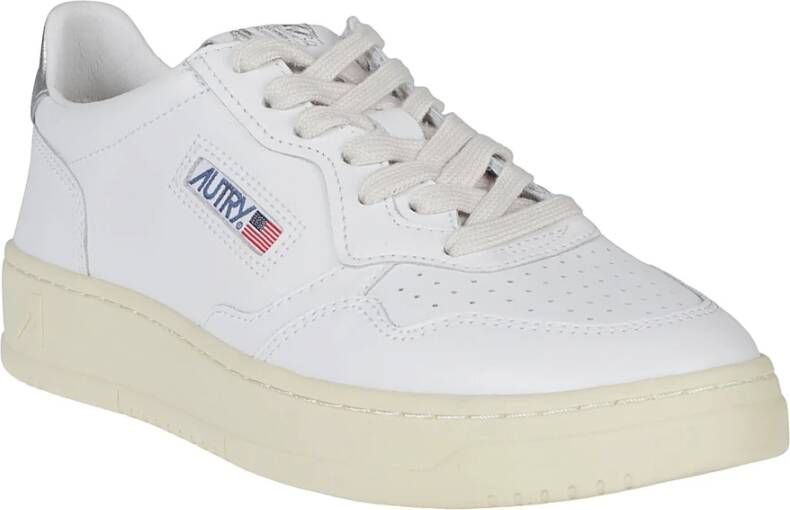 Autry Lage Sneakers White Dames