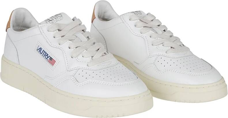 Autry Lage Sneakers White Dames