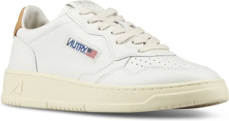 Autry Lage Sneakers White Dames