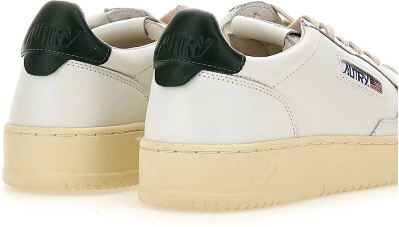 Autry Lage Sneakers White Heren