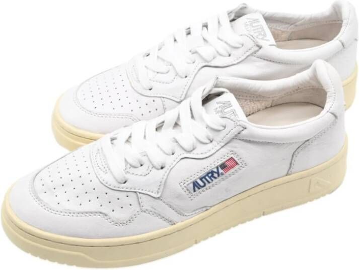 Autry Lage Top Sneakers in Witte Geit White Dames