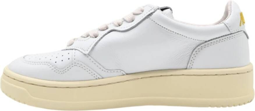 Autry Lage Witte Leren Sneakers White Dames