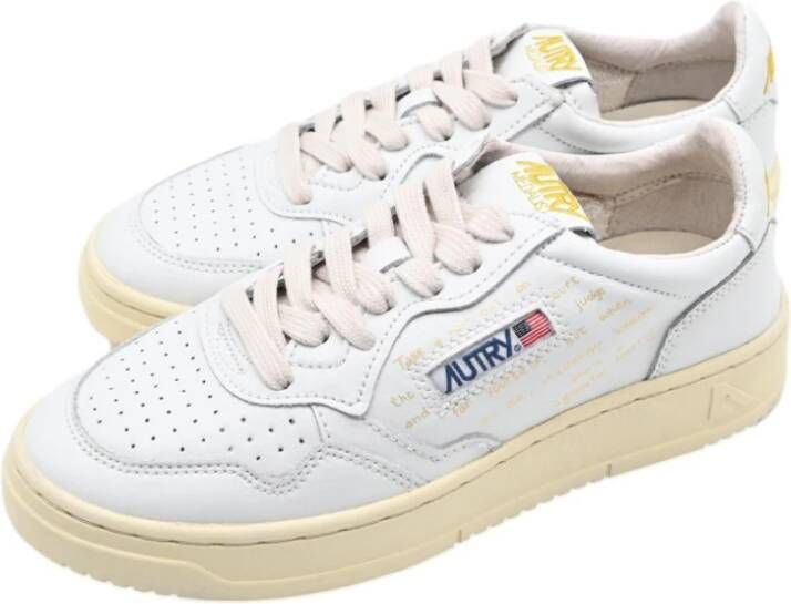 Autry Lage Witte Leren Sneakers White Dames