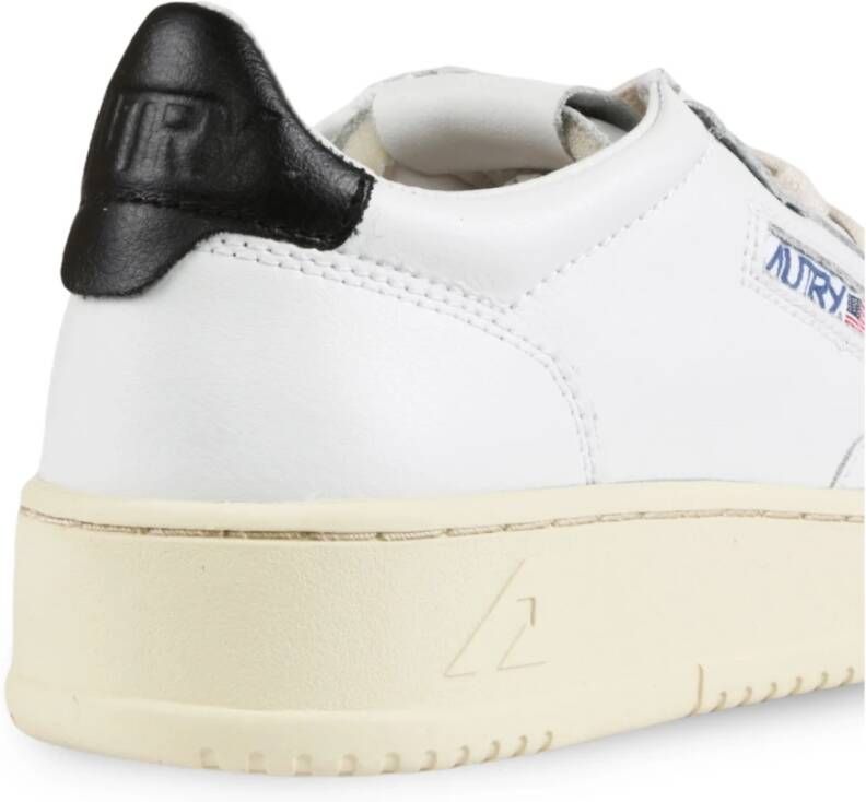 Autry Lage Zwarte Tab Schoenen in Wht Black White Dames