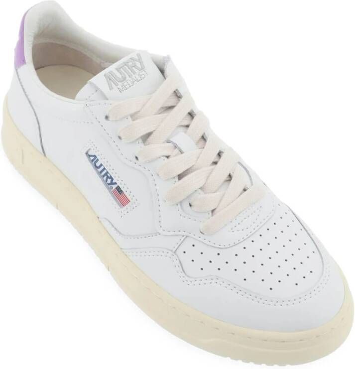 Autry Leren Medalist Lage Sneakers White Dames