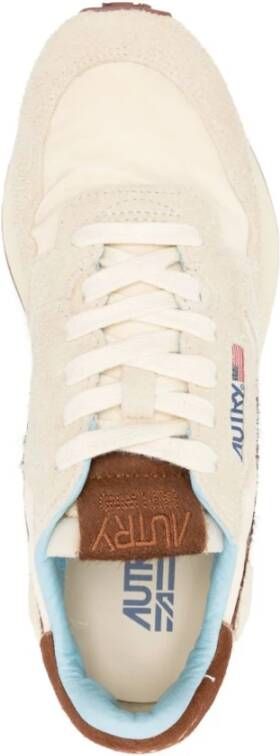 Autry Lichtbeige Veterschoenen Beige Dames