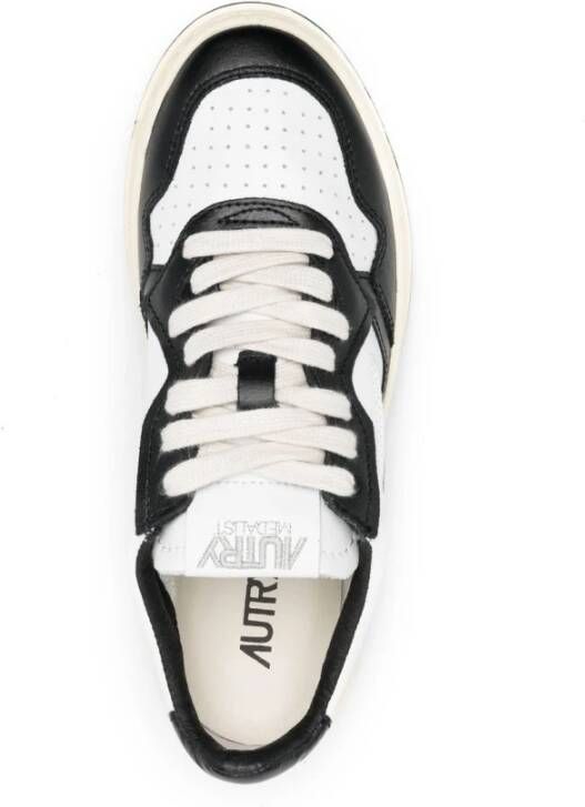 Autry Medalist Leren Sneakers White Dames