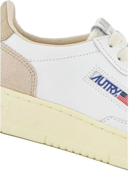 Autry Medalist Low Wit Beige Sneakers White Heren