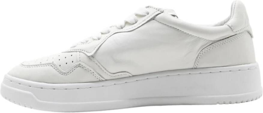 Autry Moderne Sneakers van Suède in Wit White Dames