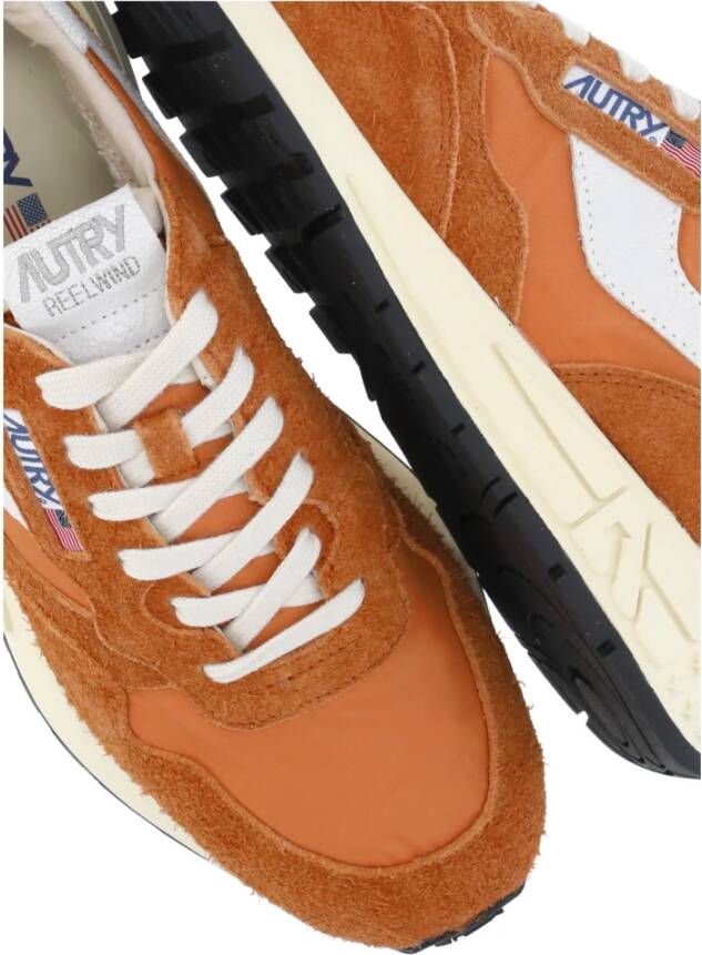 Autry Oranje Leren Sneakers Ronde Neus Orange Heren