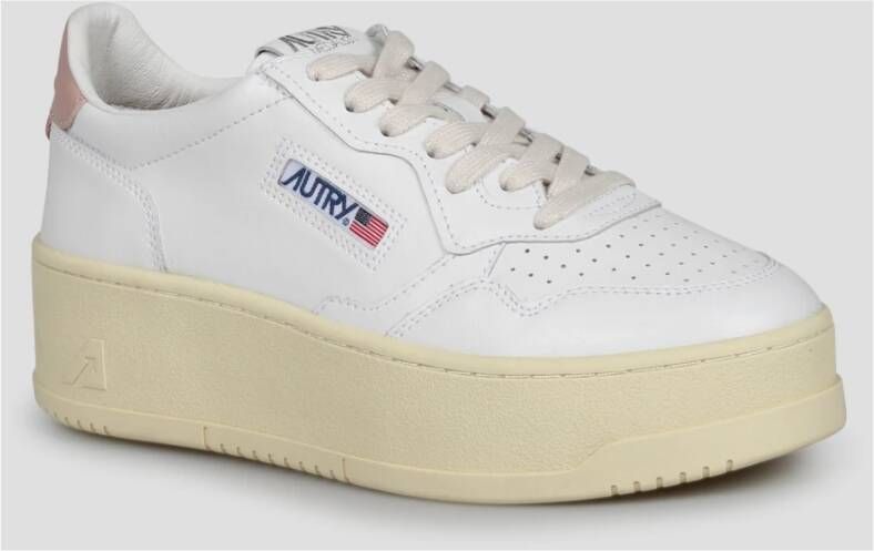 Autry Platform Sneakers in Koeienhuid Leer White Dames