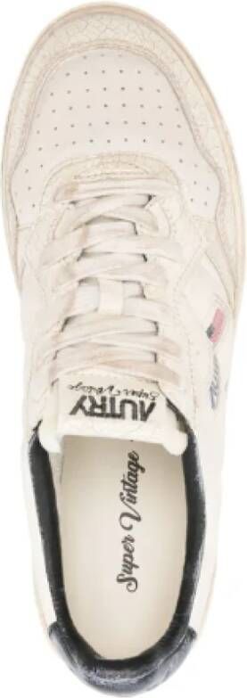 Autry Platte schoenen voor vrouwen Beige Dames