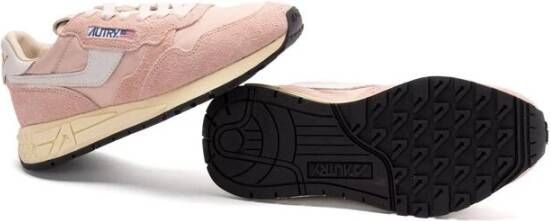 Autry Poederroze Veterschoenen Pink Dames