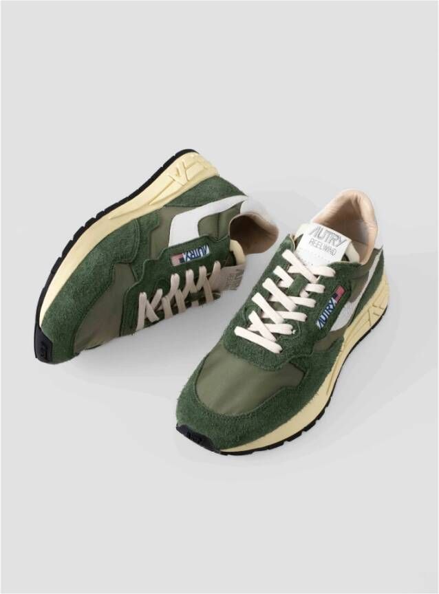 Autry Retro hardloopschoenen met moderne technologie Green Heren