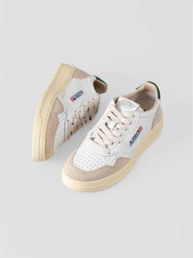 Autry Retro Stijl Witte Leren Sneakers White Dames